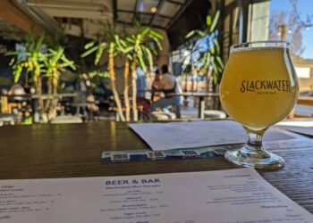 Penticton Craft Breweries Guide: Best Beers, Food, Events + Map